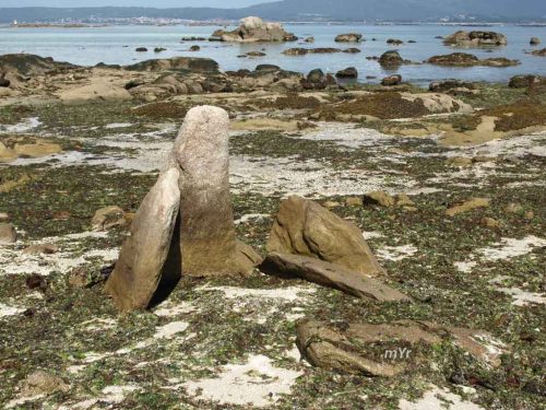 Dolmen-Islote-Guidoiro-Areoso-Illa-de-Arousa-Pontevedra Galicia