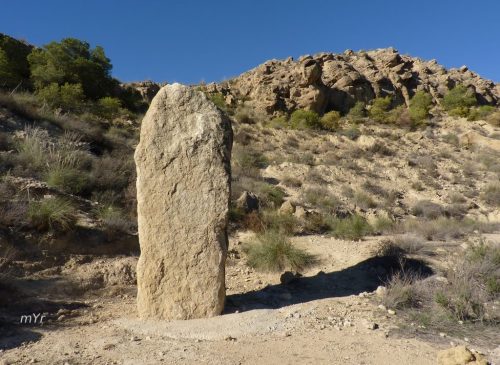 Menhir-de-la-Serrat Lorca Murcia