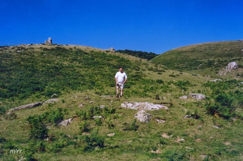 Tumulo de Azpegui  Urkulu Irati Navarra
