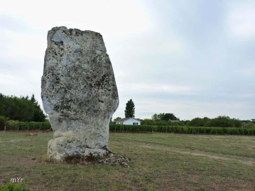 Menhir-de-Pierrefitte-Saint-Sulpice-de-Faleyrens-Libourne-Gironde Nueva Aquitania 