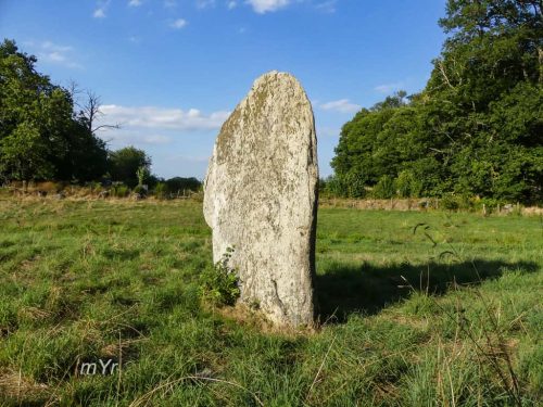 Menhir des Fichades Fromental Bellac Haute-Vienne Nueva Aquitania