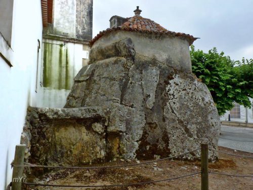 Anta Capela das Alcobertas F1 Rio Maio Santanrém Centro