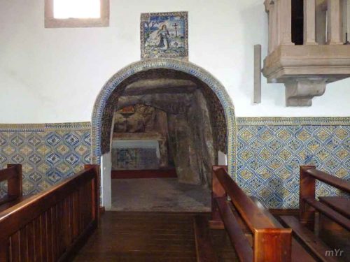 Anta Capela das Alcobertas F2 Rio Maio Santanrém Centro