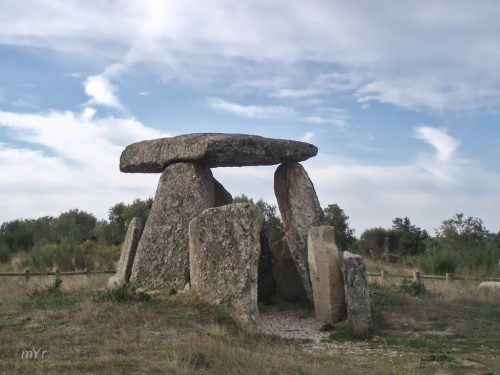 Dolmen da Pedra da Orca Rio Torto e Lagarinhos Gouveia Guarda Centro
