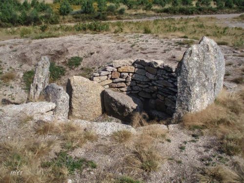 Dólmen de Outeiro de Ante 3 Campelo e Ovil Baião Porto Norte