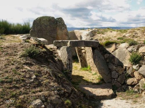 Mamoa das Madorras  São Martinho de Antas y Paradela de Guiãe Sabrosa  Vila Real Norte